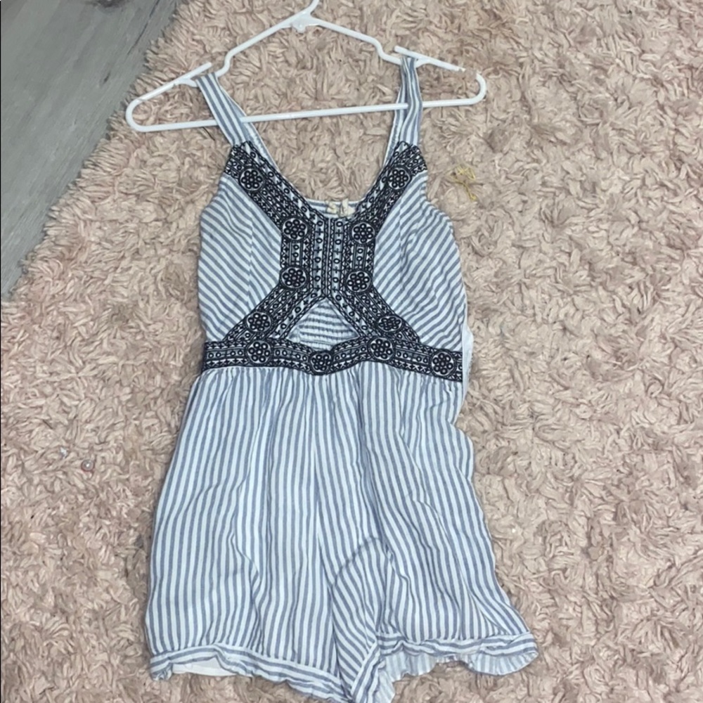 triangle cutout romper